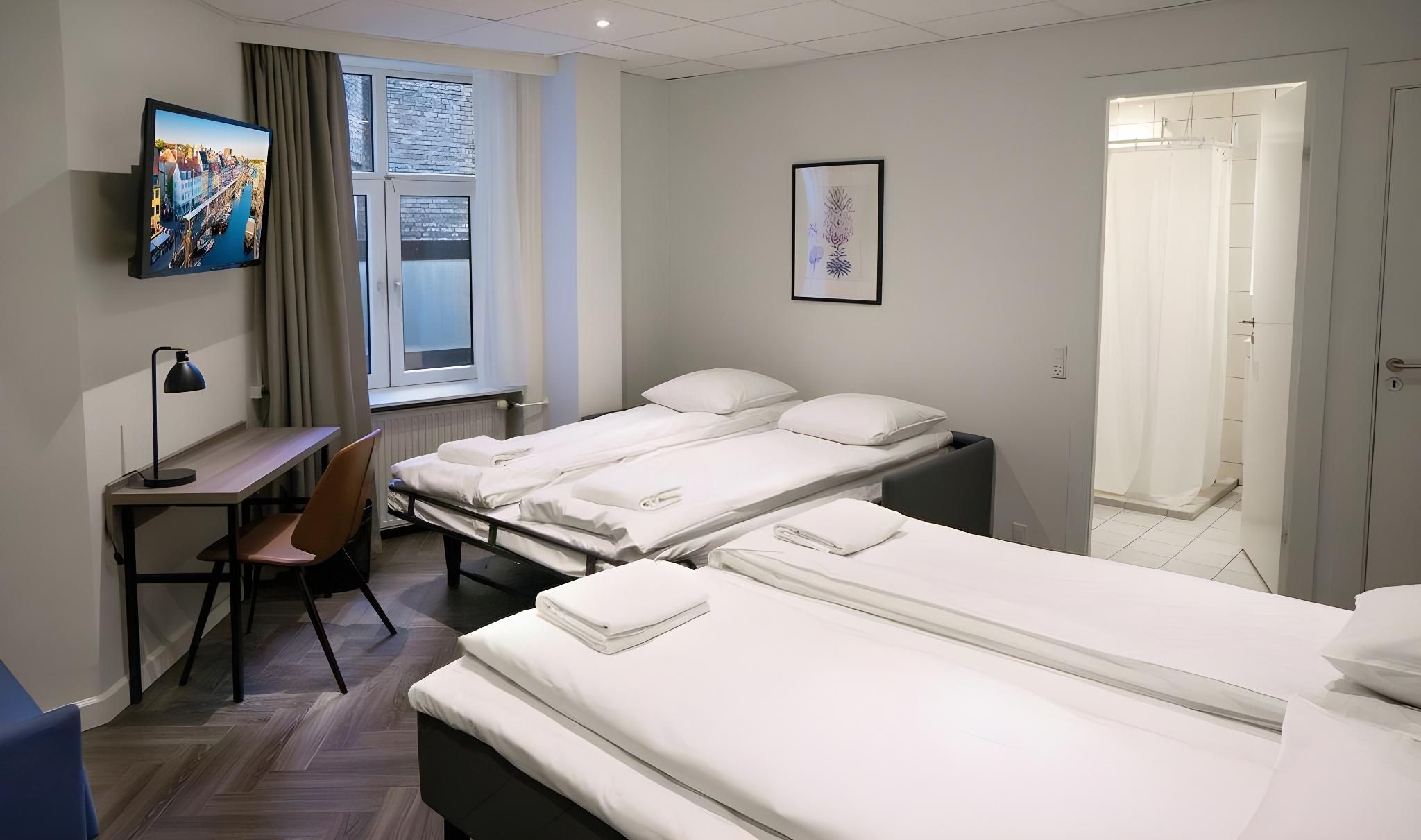 undefined Go Hotel Saga 10