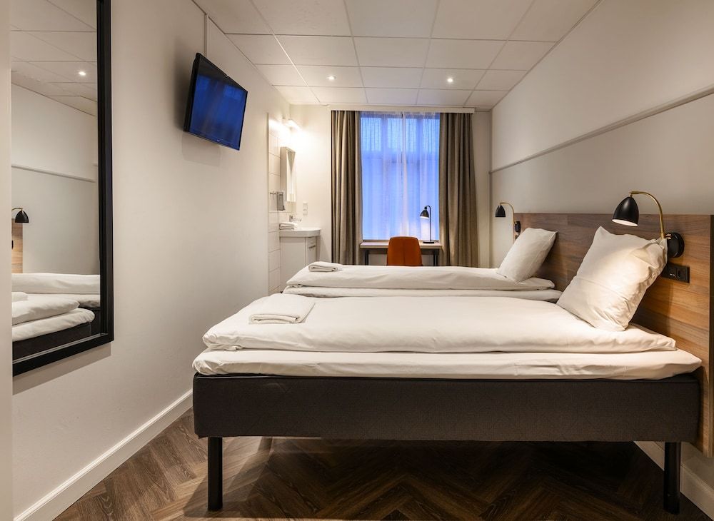 undefined Go Hotel Saga 3