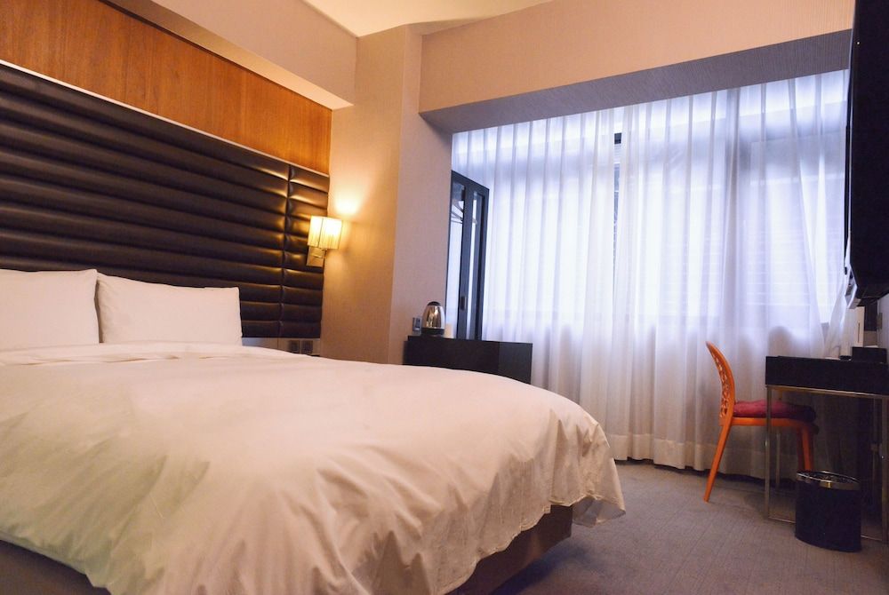 Newful Hotel Design Double Room 3