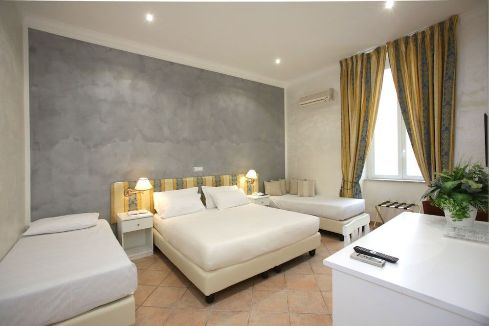 Hotel Vergilius Billia Economy Double Room 2