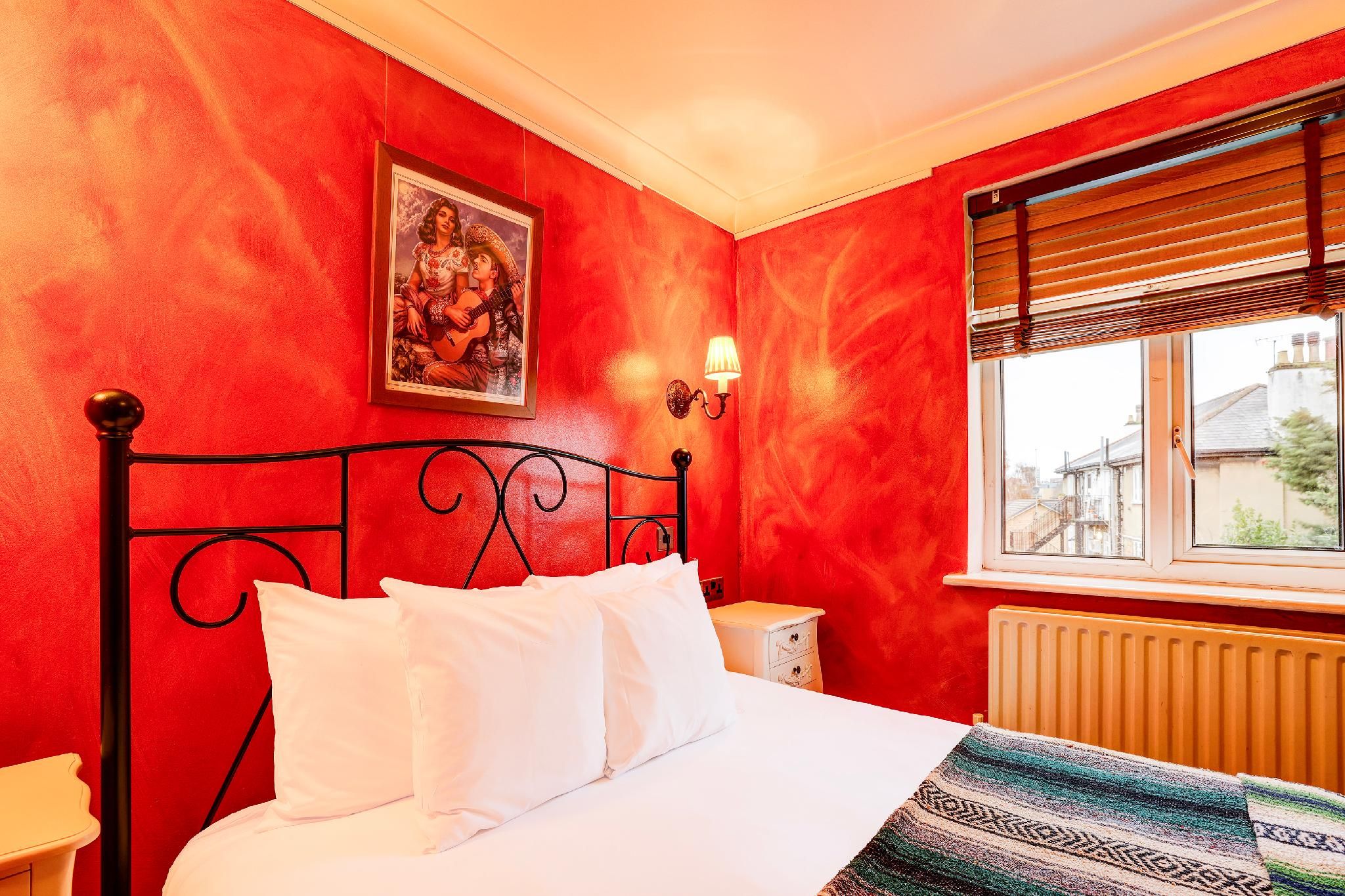 Standard Double Room - Shared