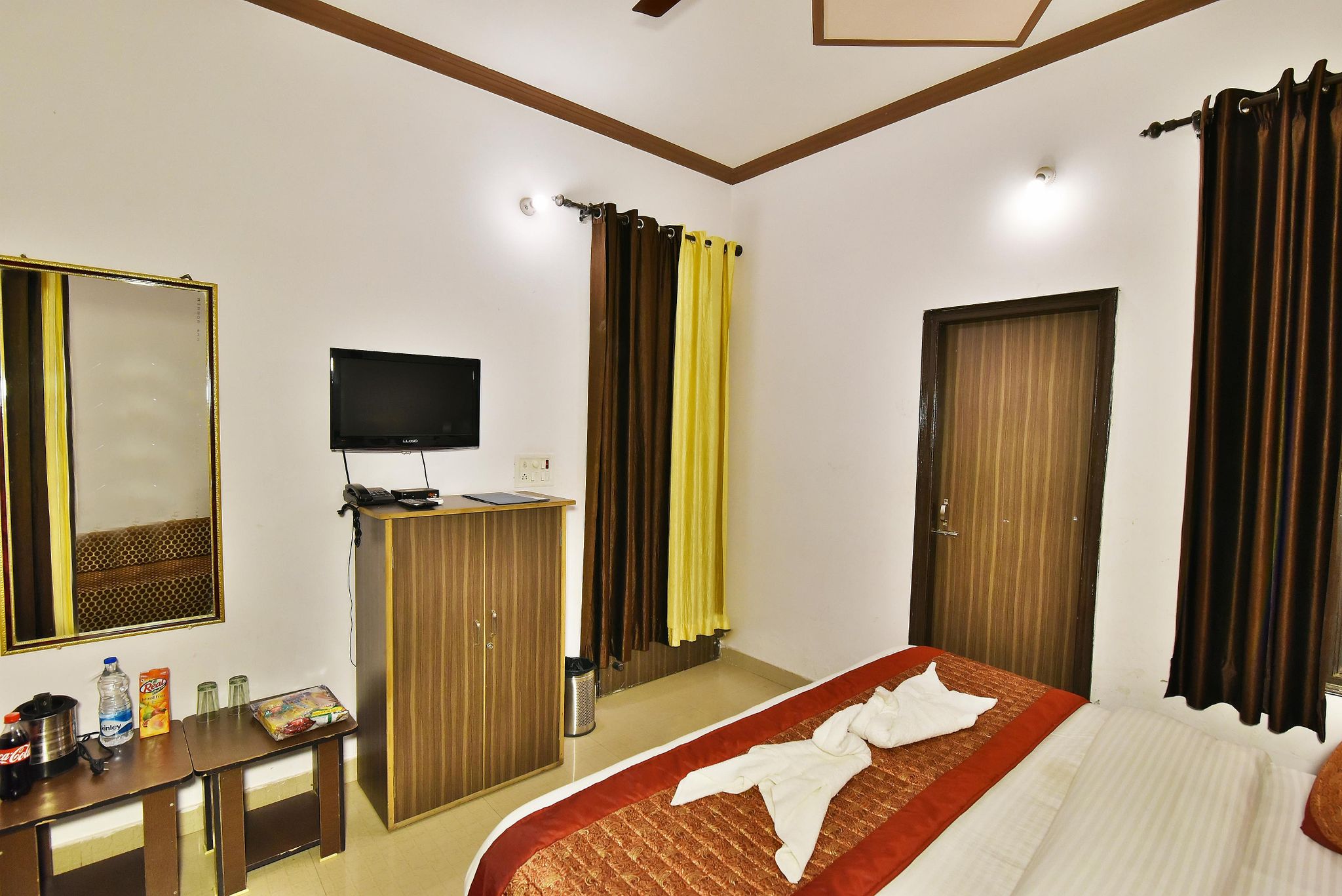 Hotel Sham Villa Standard Room 2