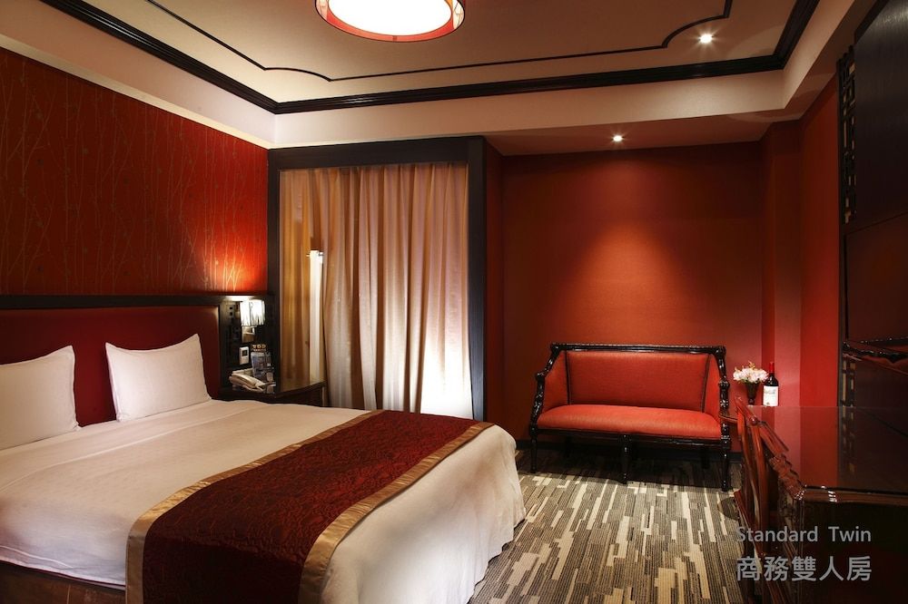 Grace Hotel Banchiao Deluxe Double Room 3