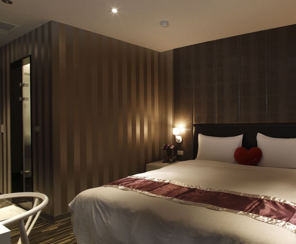 Grace Hotel Banchiao Deluxe Double Room 4