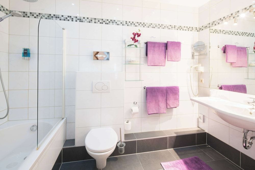 Best Western City Hotel Pirmasens Comfort Room, 1 King Bed 3