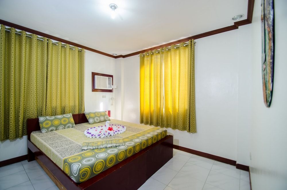 Secret Garden Resort Family Room 2