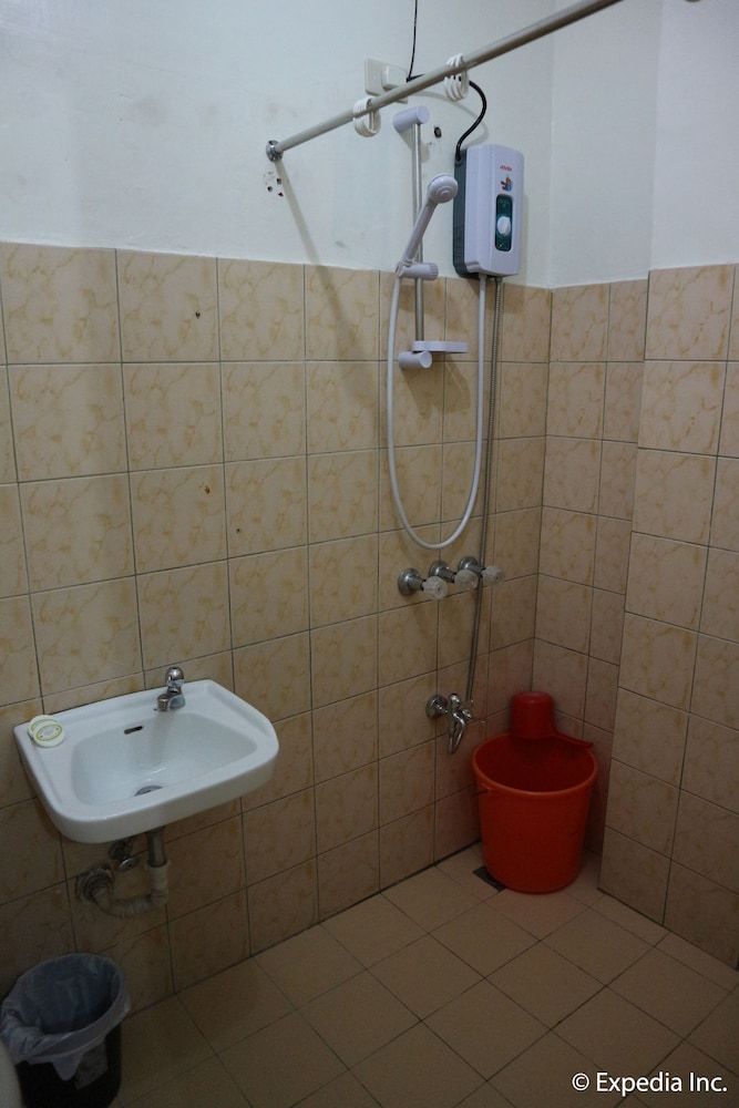 Secret Garden Resort Family Room 13