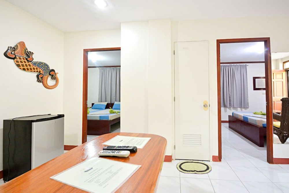 Secret Garden Resort Family Room 8