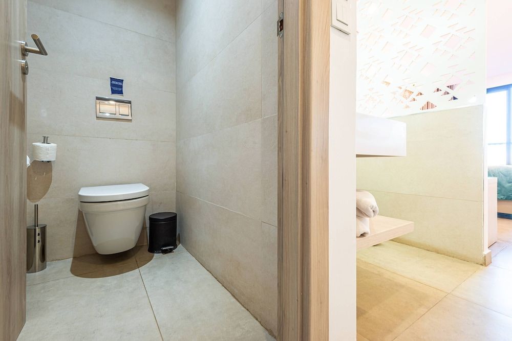 TUI BLUE Medina Gardens – Adults Only – All Inclusive Double Room with No Balcony 18