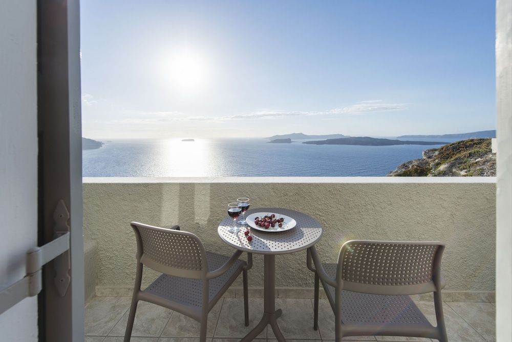 undefined Caldera's Dolphin Suites 10