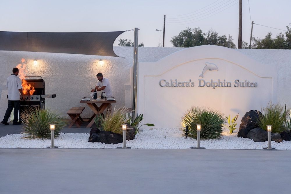 undefined Caldera's Dolphin Suites 6