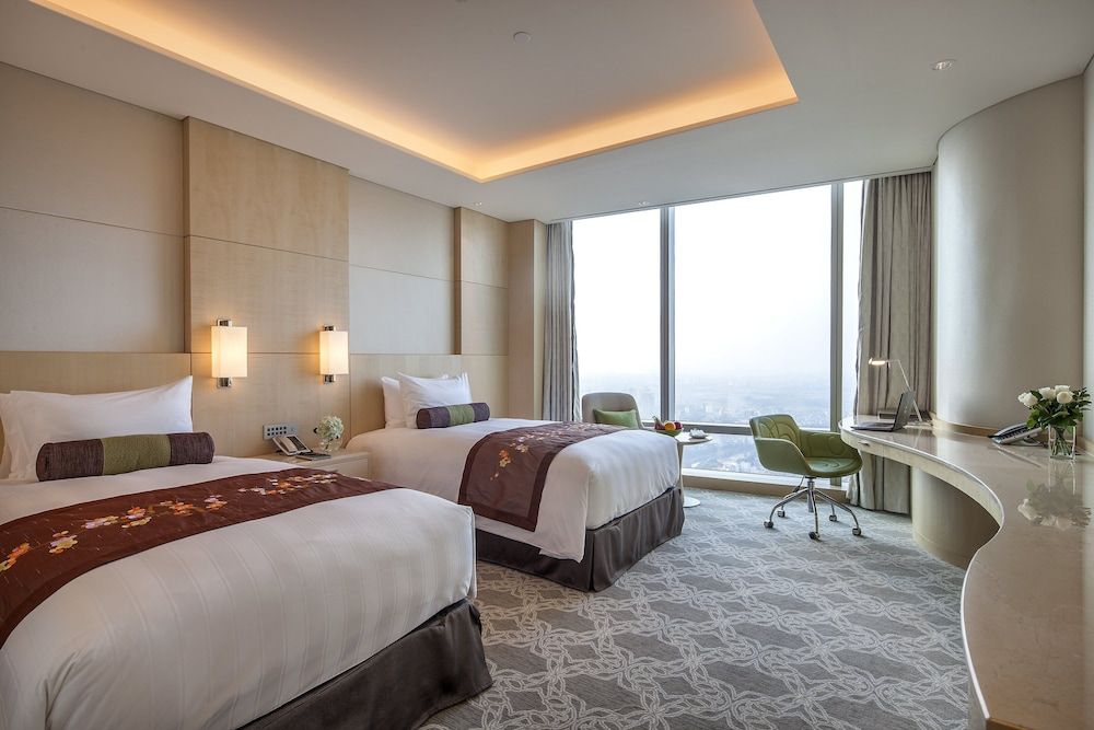 undefined Lotte Hotel Hanoi 3