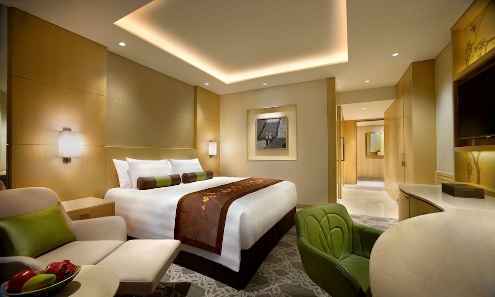undefined Lotte Hotel Hanoi