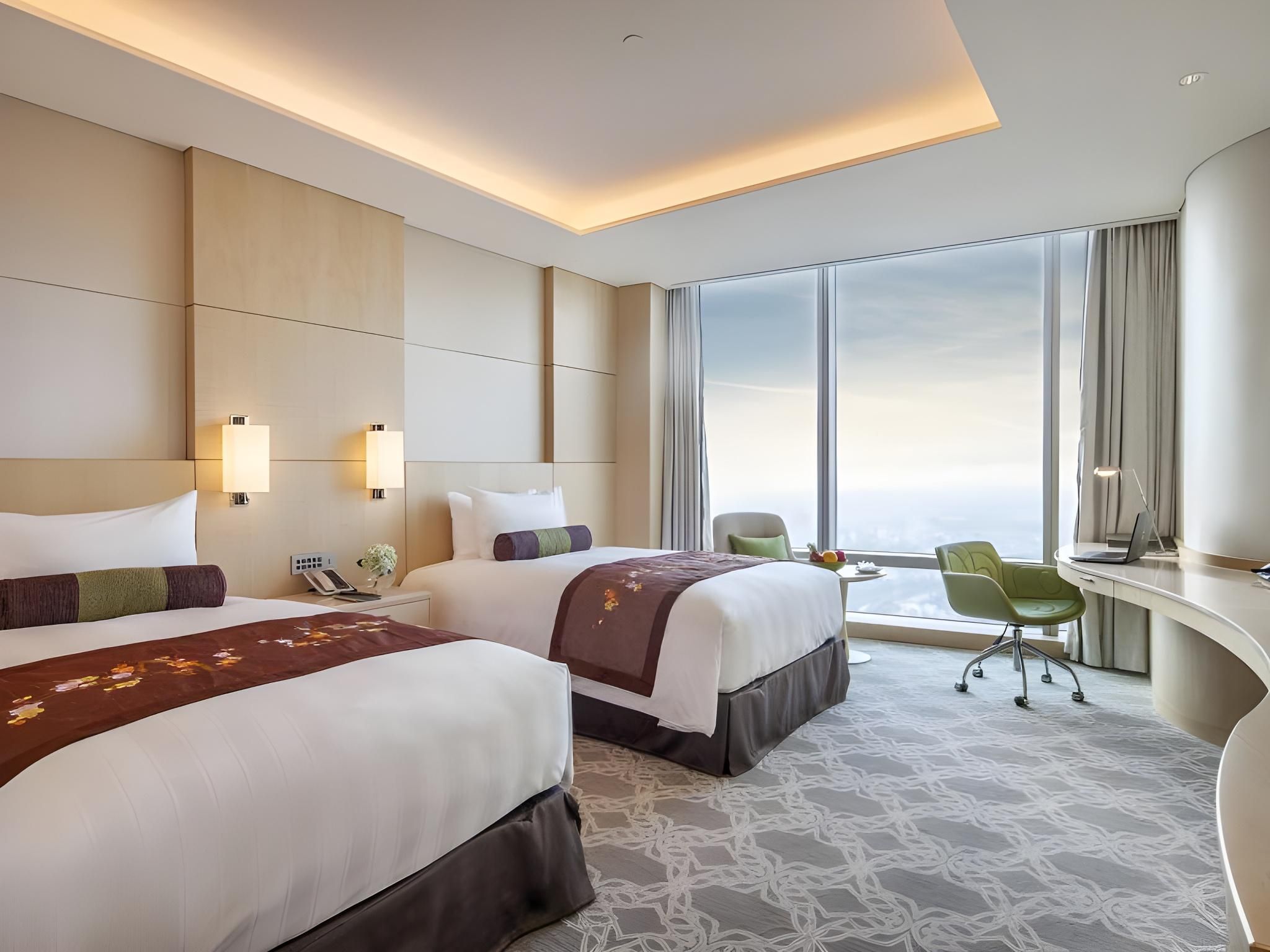 undefined Lotte Hotel Hanoi 6