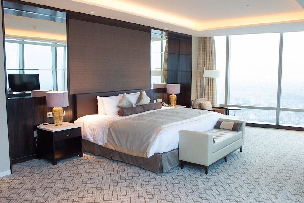 undefined Lotte Hotel Hanoi 5