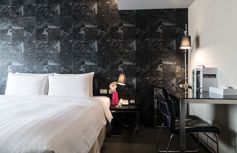 undefined MY HOTEL 6