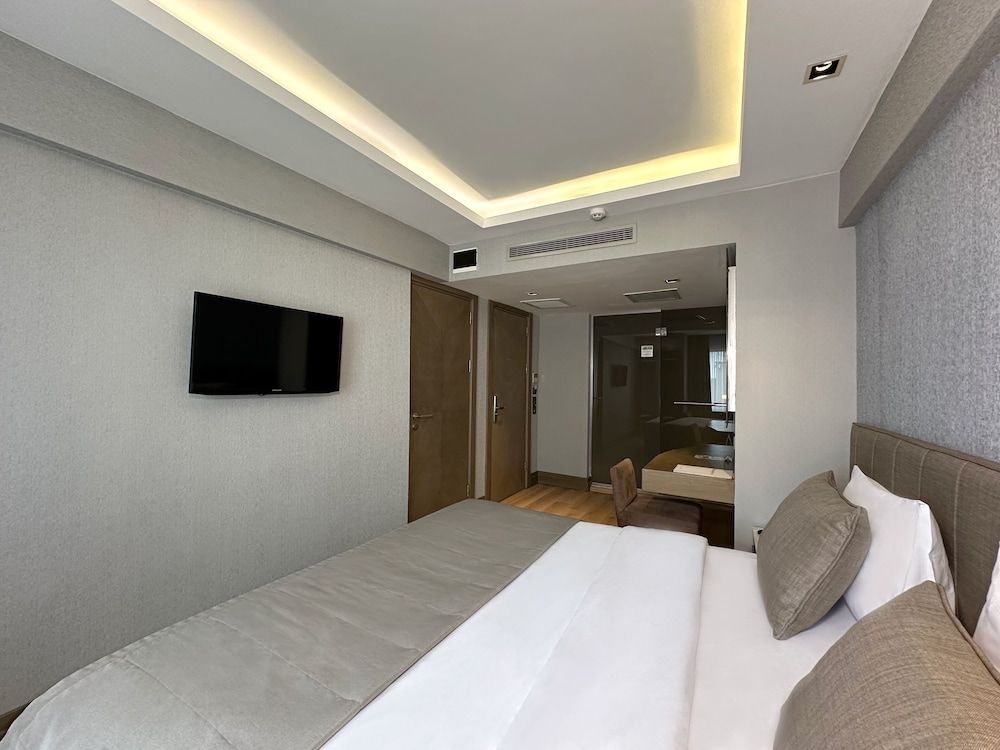 Connection Room