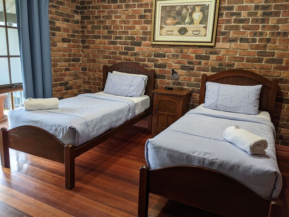 Ettalong Beach Tourist Resort Family Suite (Shared Balcony) 3