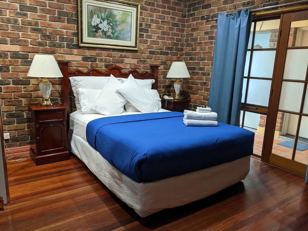 Ettalong Beach Tourist Resort Family Suite (Shared Balcony) 2