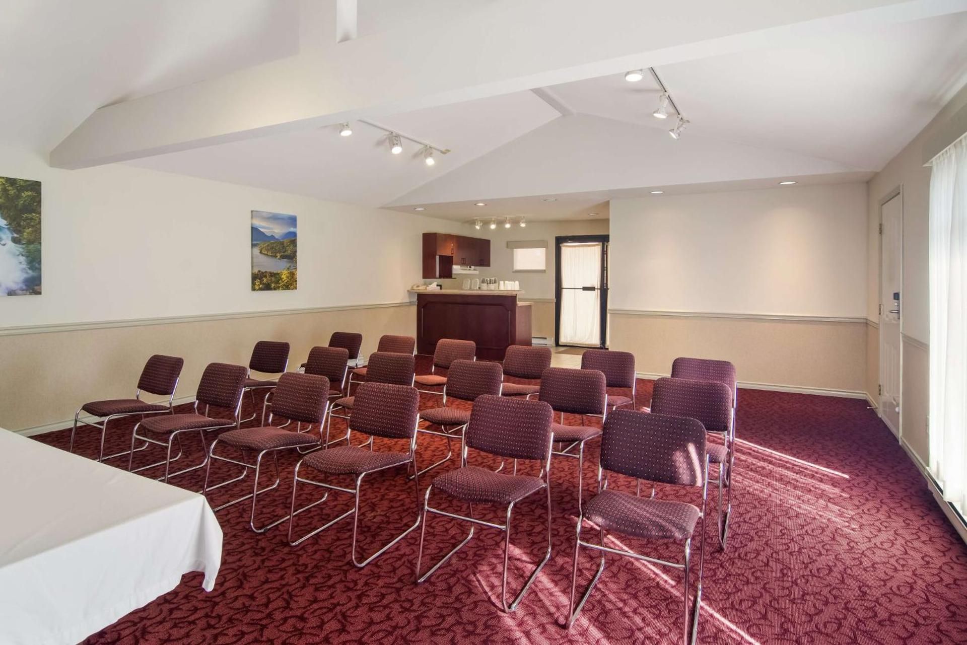 meeting room / ballrooms