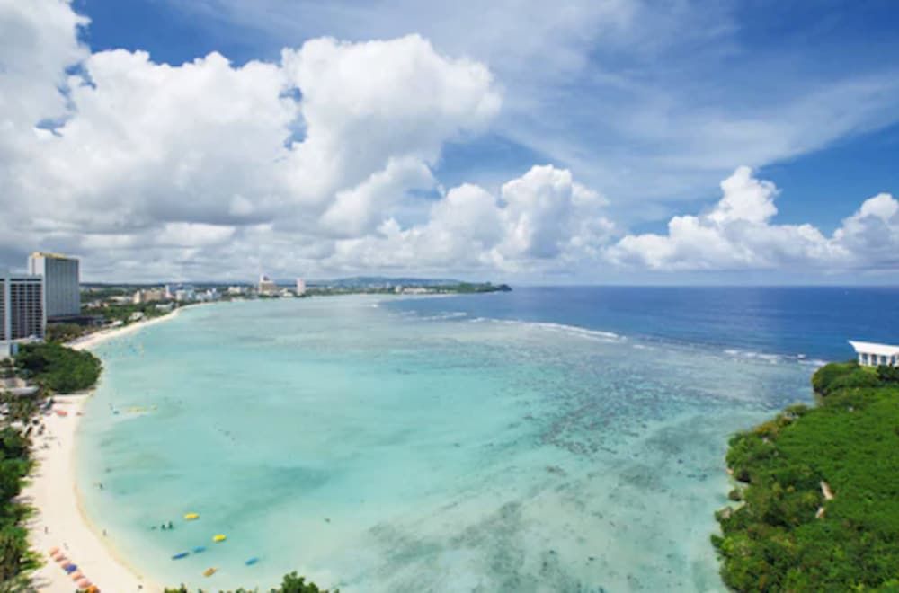 Lotte Hotel Guam Ocean Front Deluxe 8