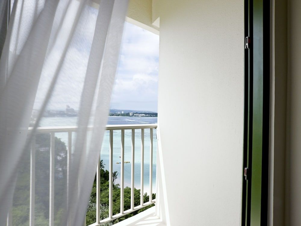 Lotte Hotel Guam Partial Ocean Deluxe 5