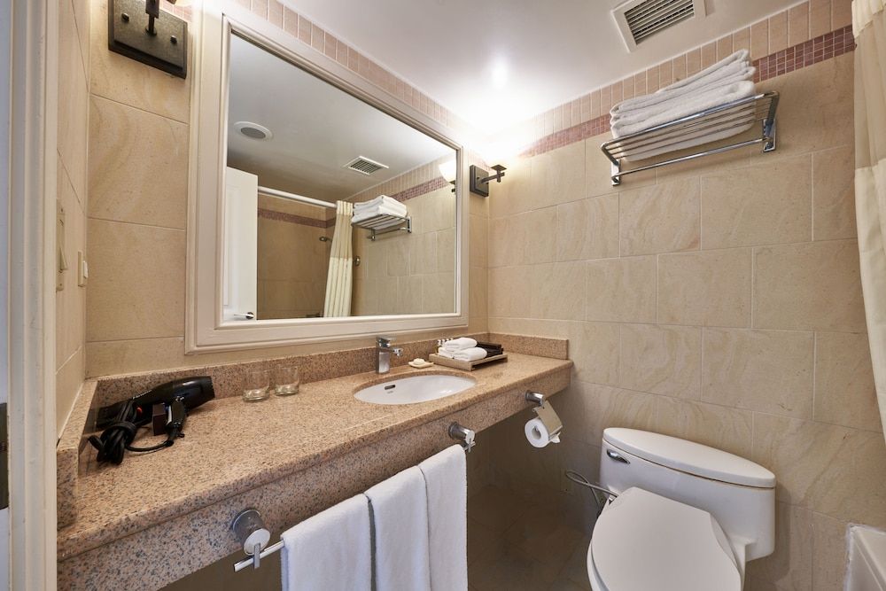 Lotte Hotel Guam Partial Ocean Deluxe 6