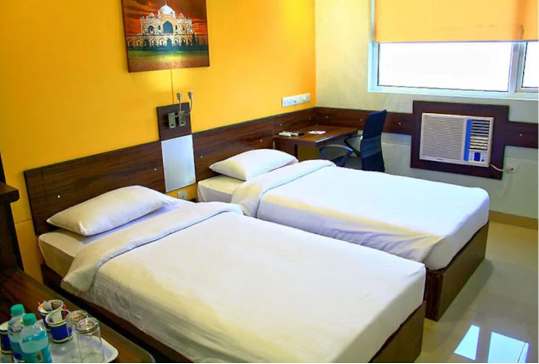 Standard Room Twin Bed