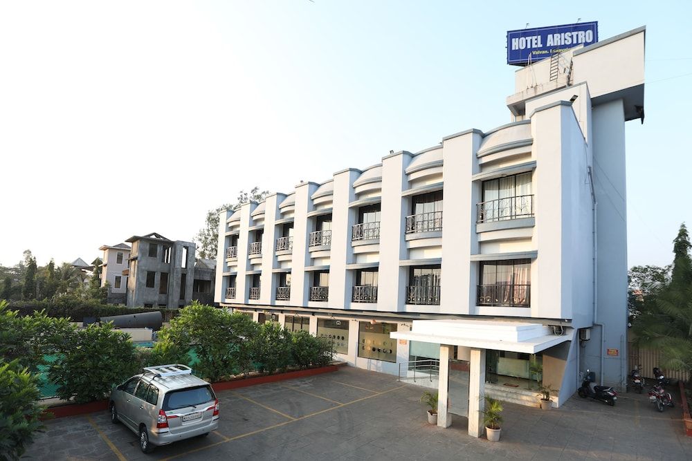 undefined Hotel Aristro 8