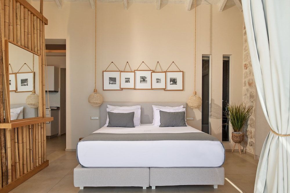 Panoramic Suite, 1 Bedroom, Private Pool, Sea View (Suite)