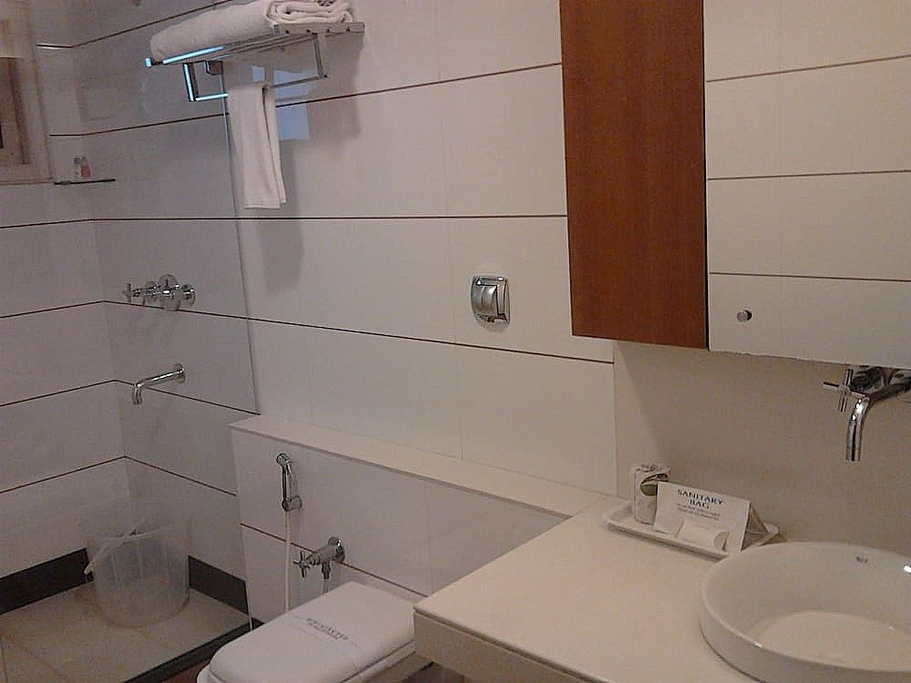 The Avenue Center Hotel Standard Room(Twin bed or King Bed) 2