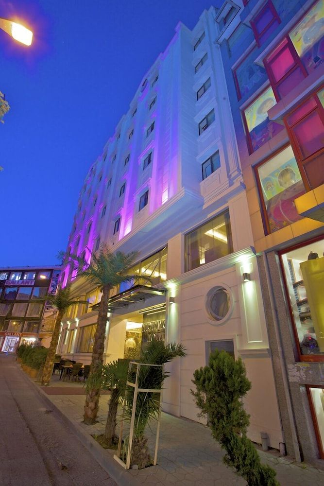 undefined Mirilayon Hotel 8
