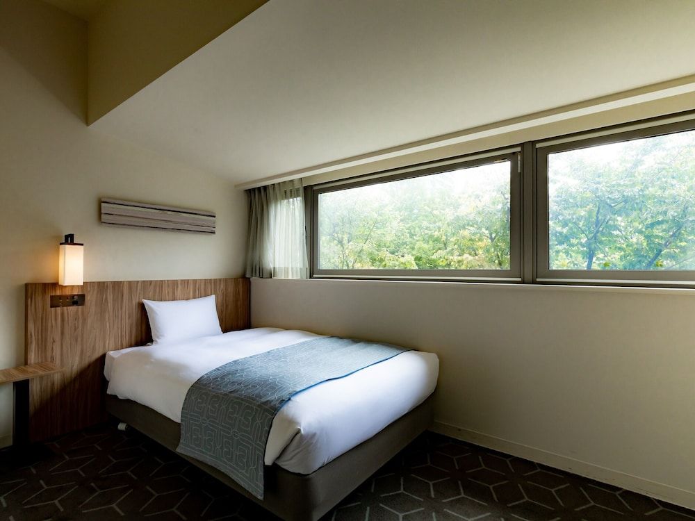 Renovated Single Room, Non Smoking