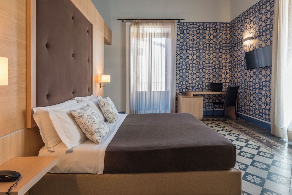 Vittorio Veneto Hotel Superior Triple Room 3