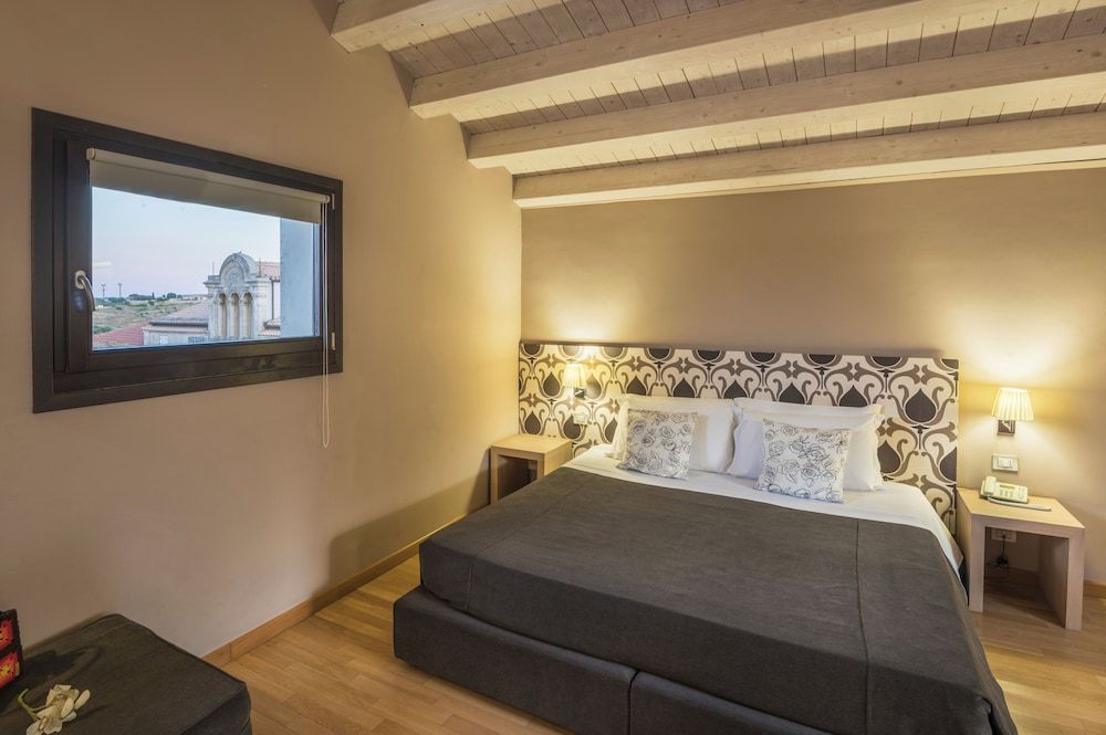 Vittorio Veneto Hotel Family Quadruple Room 7