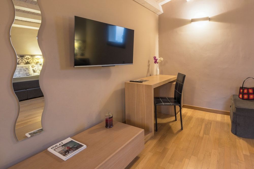 Vittorio Veneto Hotel Family Quadruple Room 15