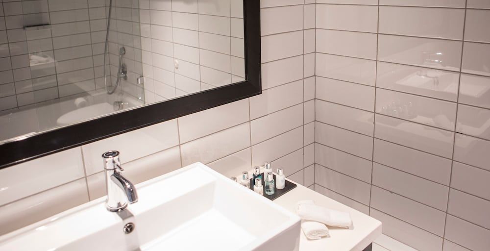 Lighthouse by Brown Hotels Executive Room, City View 2