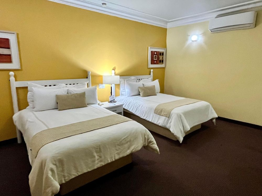 Gran Hotel de Querétaro Standard Double Room, 2 Double Beds