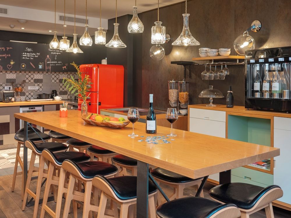 undefined Hôtel Crayon Rouge 9