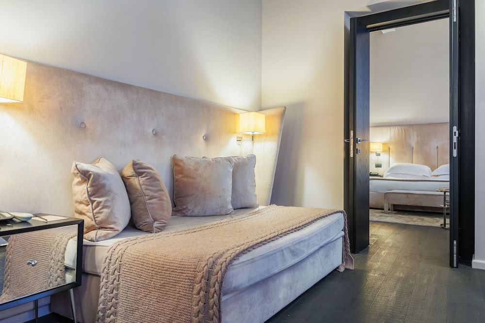 undefined DOM Hotel 10