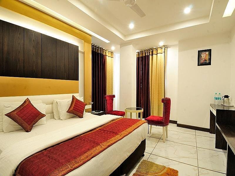 Premium Double Room - Non-Smoking