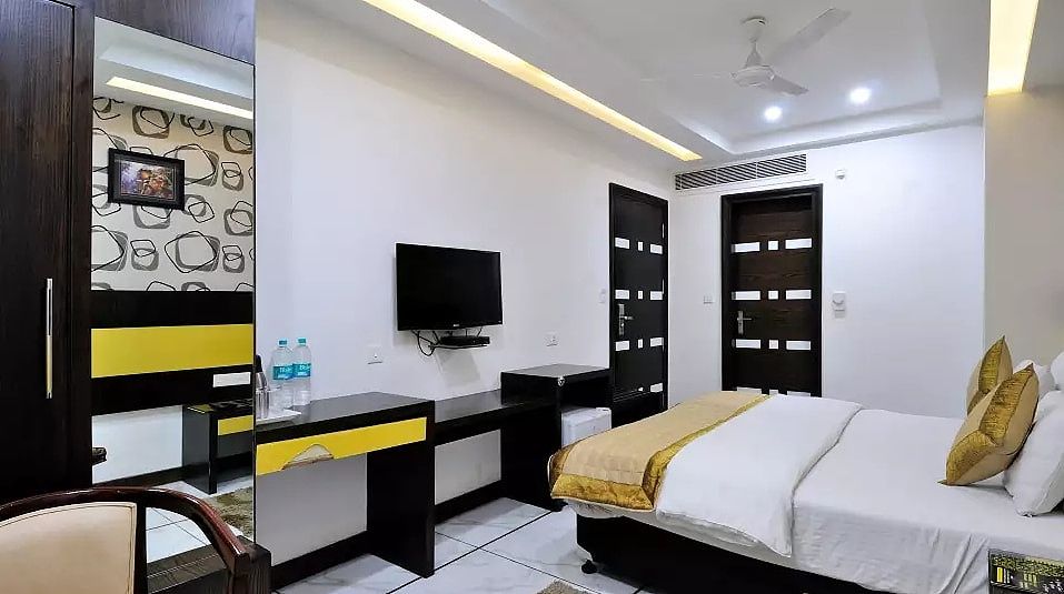 Premium Room With Bathtub