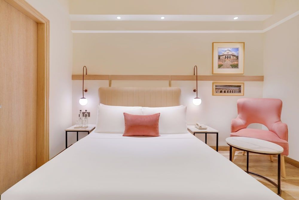  Lemon Tree Hotel, Delhi Airport Superior Double Room 3
