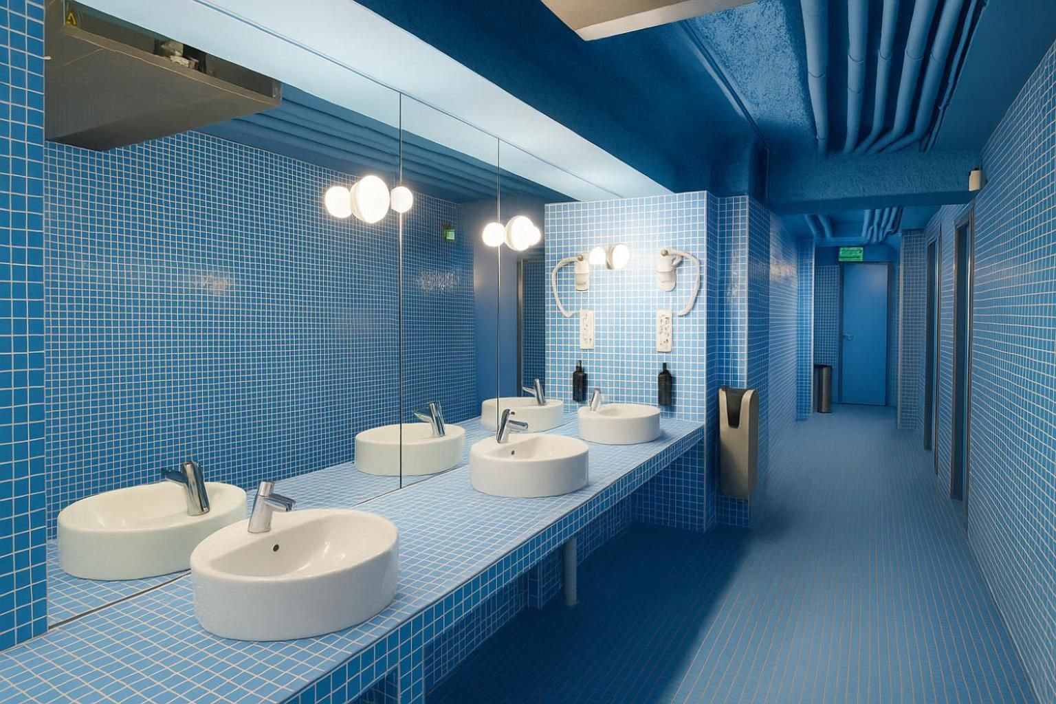 undefined Latroupe Poblenou Beach 3