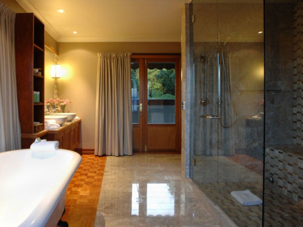 Pines Executive Suite
