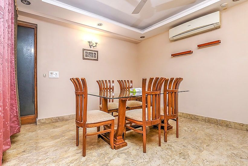 undefined Skylink Suites 4