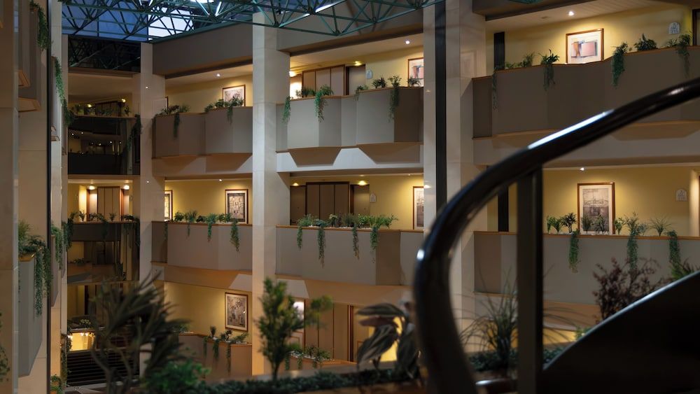 undefined Hotel Abastos Plaza 6