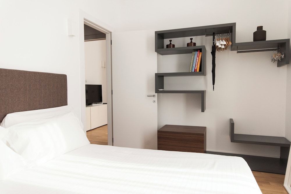 Brera Apartments in San Babila Appartamento con 1 camera da Letto Deluxe, Via Santa Cecilia 2 4