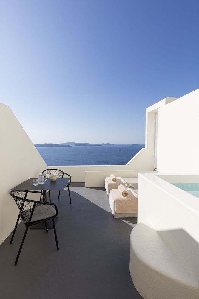 Canaves Oia Suites - Small Luxury Hotels of the World