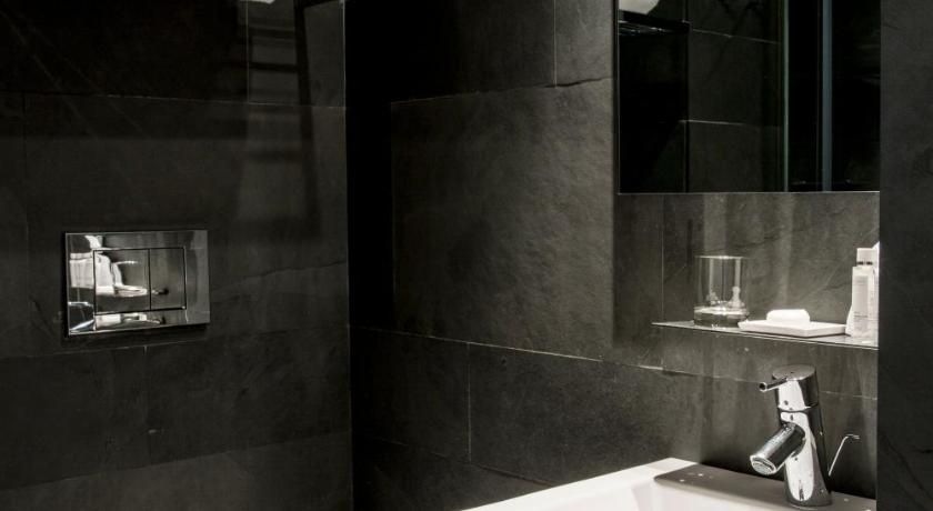 Suites Avenue Superior Apartment 10